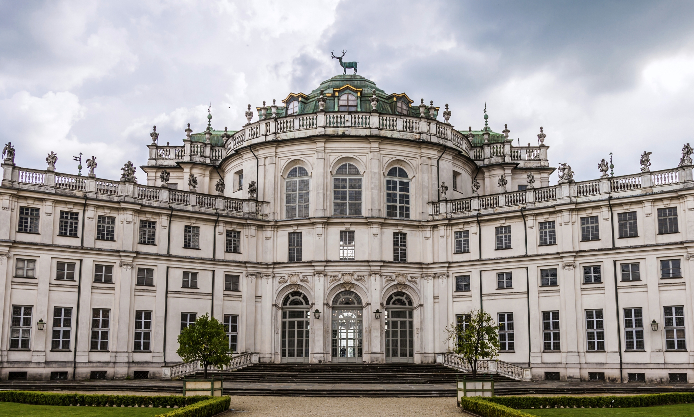 Palazzina di Caccia di Stupingi